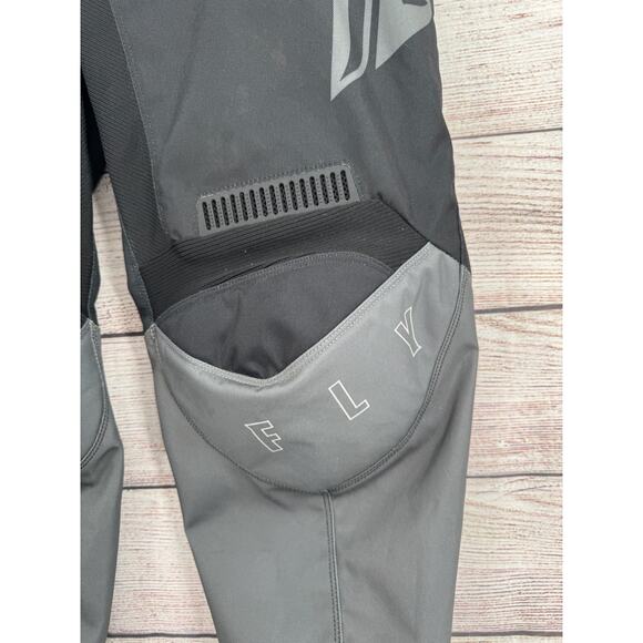 Fly Racing F-16 Motocross Pants Mens 30 Black Gray Hip Pads Adjustable Waist - Picture 7 of 12